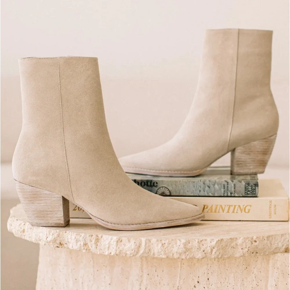 Matisse Ecru Suede Caty Boots Women’s 8.5 Cowboy Boots Western Cream NIB - Picture 1 of 14